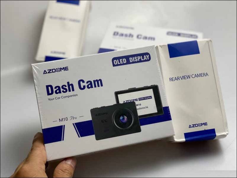 Camera hành trình 2 mắt WIFI + GPS Azdome M10